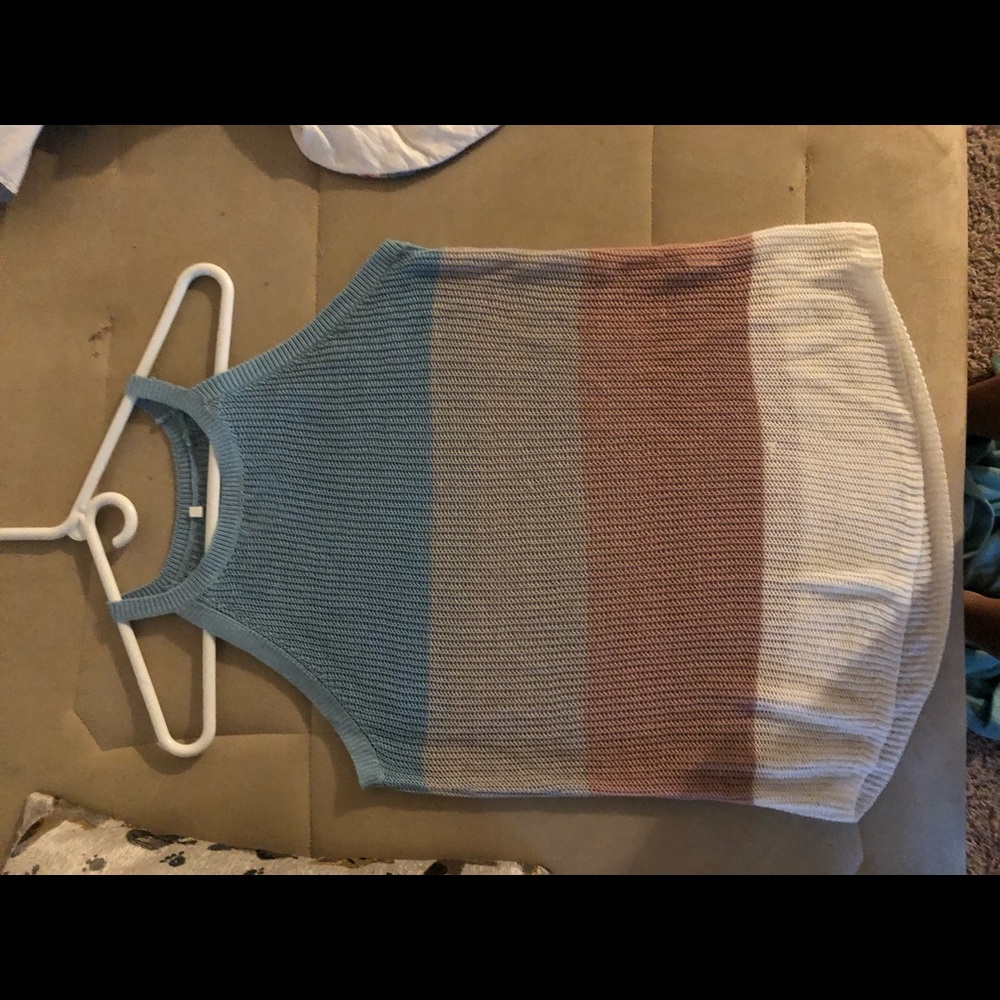 Color block tank - Picture 2 of 2